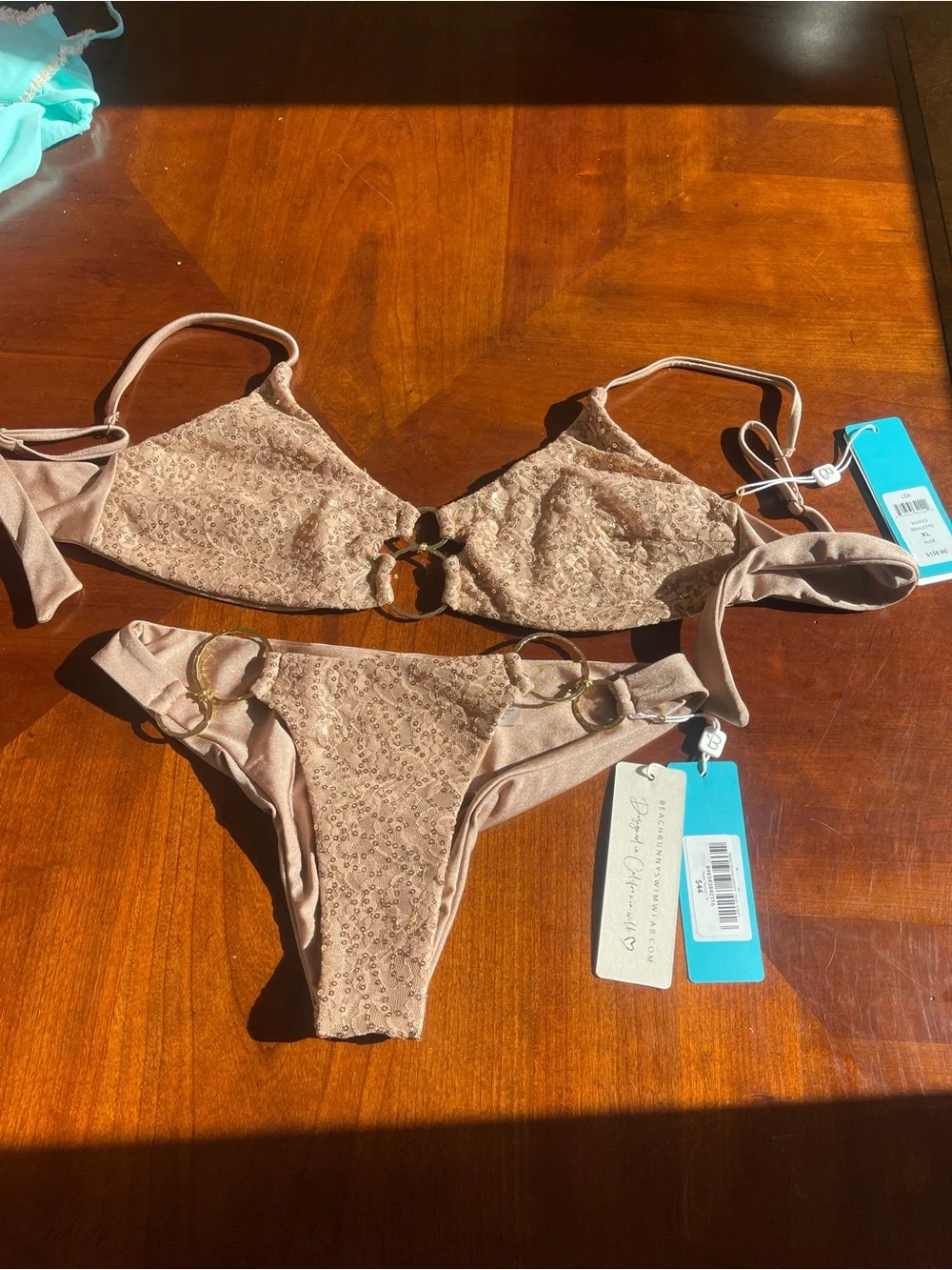 NWT beach bunny bikini XL top, M bottoms read description - Picture 4 of 10